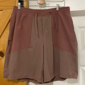 Lululemon Mens Step Back Jump Shorts